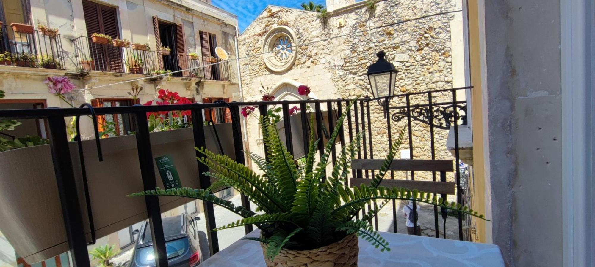 Appartamento Ortigia Syracuse ภายนอก รูปภาพ
