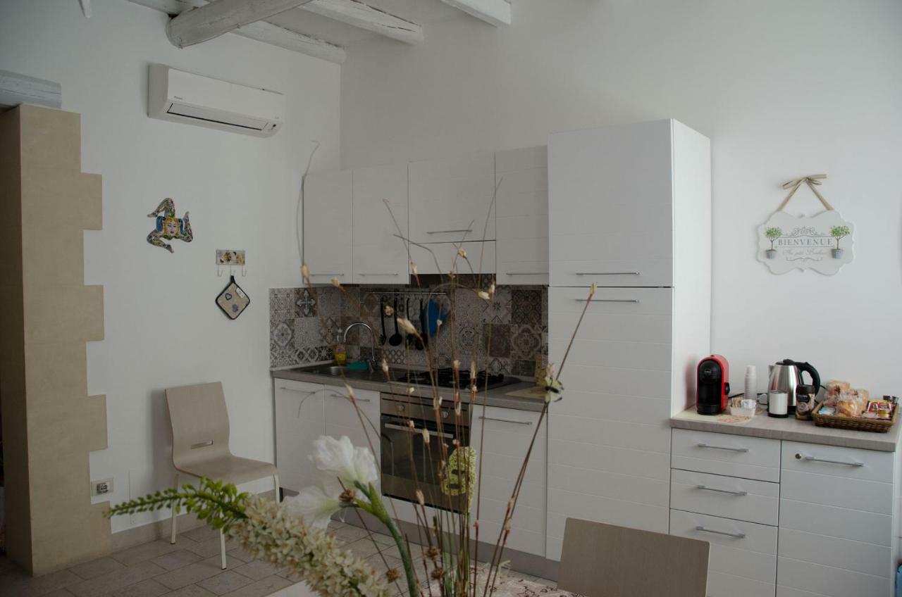 Appartamento Ortigia Syracuse ภายนอก รูปภาพ